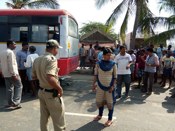 ಬಸ್ ಚಕ್ರದಡಿಗೆ ಸಿಲುಕಿ ಬಾಲಕಿ ಮೃತ್ಯು